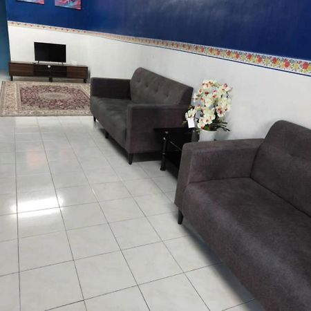 Mylittle Homestay Tanjong Malim Exterior foto