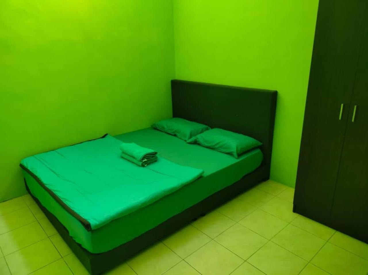 Mylittle Homestay Tanjong Malim Exterior foto